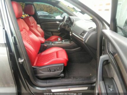 WA1C4AFYXJ2158155 2018 AUDI