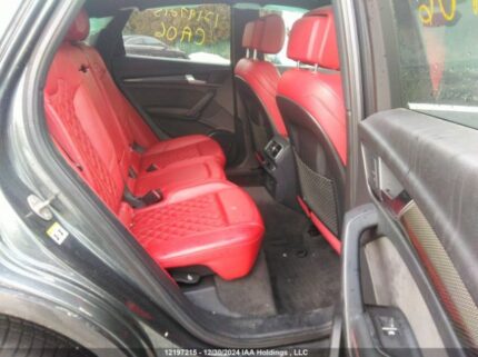 WA1C4AFYXJ2158155 2018 AUDI