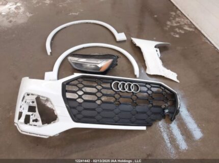 WA1EAAFY0M2005869 2021 AUDI