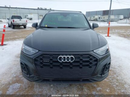WA1EAAFYXN2010376 2022 AUDI