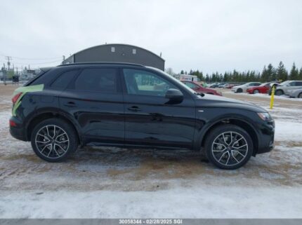 WA1EAAFYXN2010376 2022 AUDI