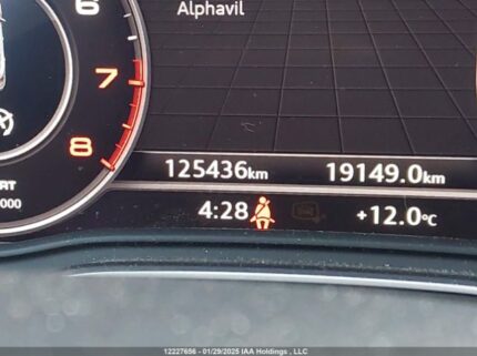 WA1FNAFY1J2148608 2018 AUDI