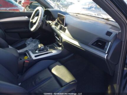 WA1FNAFY6J2108671 2018 AUDI
