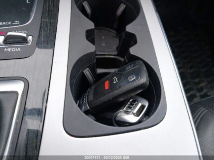 WA1MHAF71JD019567 2018 AUDI