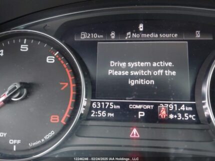WAUAAAF44MN015933 2021 AUDI