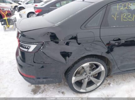 WAUPNAF41JA133102 2018 AUDI