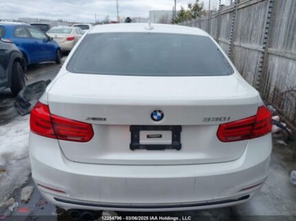 WBA8D9C59HK677693 2017 BMW