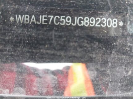 WBAJE7C59JG892308 2018 BMW