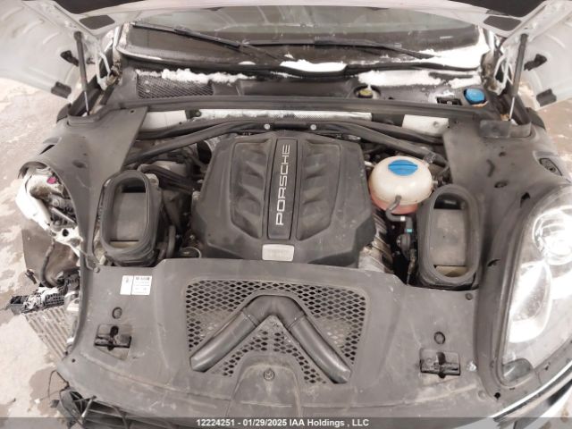 WP1AB2A58GLB42074 2016 PORSCHE