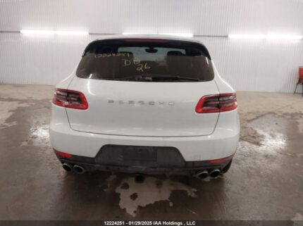 WP1AB2A58GLB42074 2016 PORSCHE