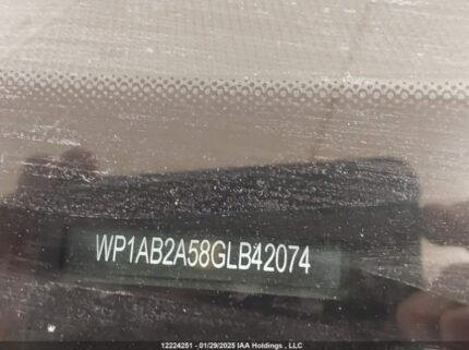 WP1AB2A58GLB42074 2016 PORSCHE