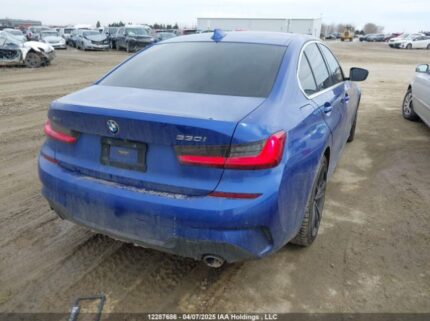 3MW5R7J03L8B26976 2020 BMW