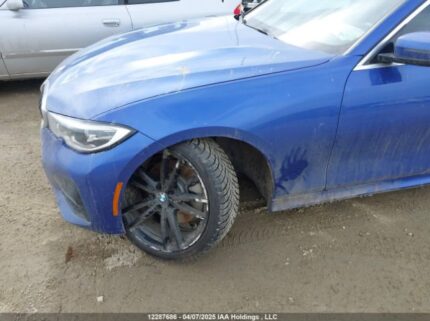 3MW5R7J03L8B26976 2020 BMW