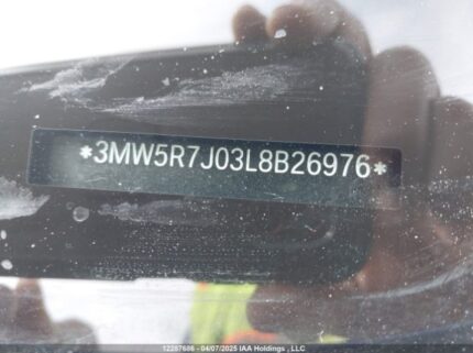 3MW5R7J03L8B26976 2020 BMW