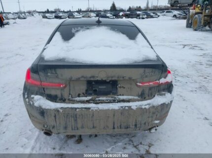 3MW5R7J08M8B99293 2021 BMW