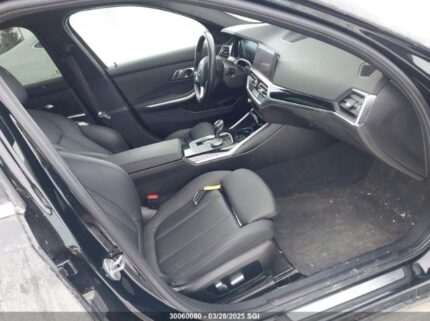 3MW5R7J08M8B99293 2021 BMW