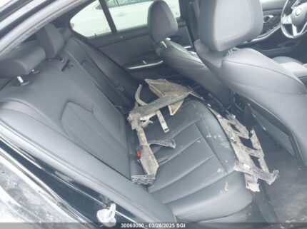 3MW5R7J08M8B99293 2021 BMW