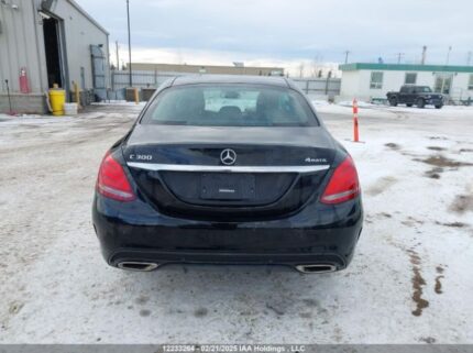 55SWF4KB3JU275975 2018 MERCEDES-BENZ