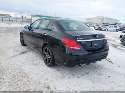 55SWF4KB3JU275975 2018 MERCEDES-BENZ