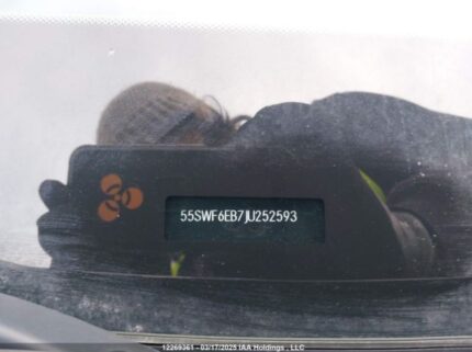 55SWF6EB7JU252593 2018 MERCEDES-BENZ