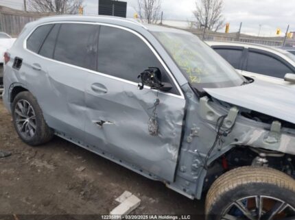 5UX23EU08S9Y17723 2025 BMW
