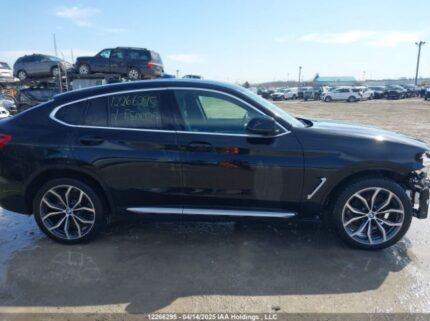 5UX2V1C01M9F50029 2021 BMW