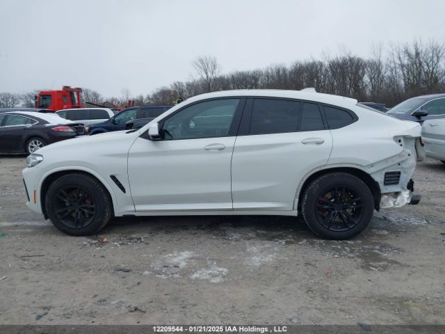 5UX33DT08R9V72142 2024 BMW