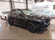 5UX33EU0XR9U15989 2024 BMW