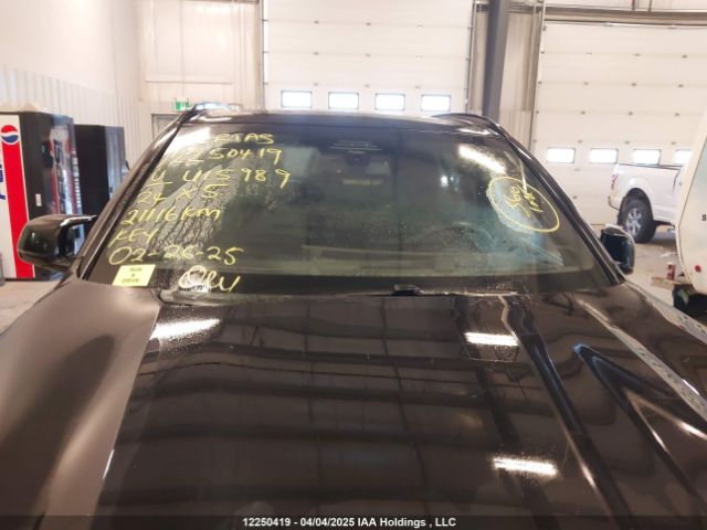 5UX33EU0XR9U15989 2024 BMW
