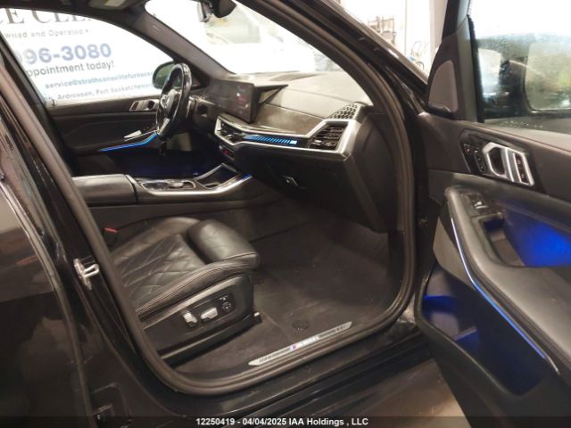 5UX33EU0XR9U15989 2024 BMW