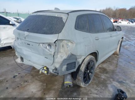 5UX53DP05R9V83036 2024 BMW