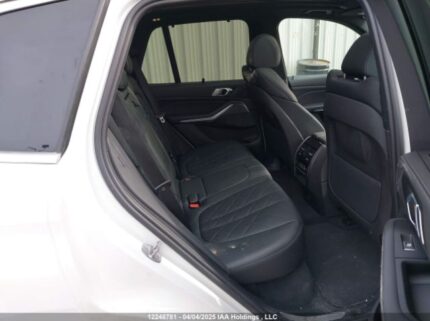 5UXCR6C08P9P94817 2023 BMW