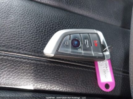 5UXKR0C35H0V69683 2017 BMW