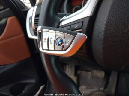 5UXKR0C51J0Y01896 2018 BMW