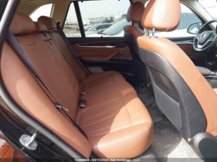 5UXKR0C51J0Y01896 2018 BMW