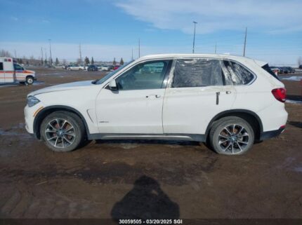5UXKR0C55J0Y01612 2018 BMW