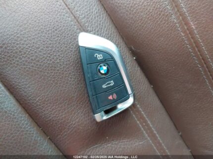 5UXKR6C59G0J81598 2016 BMW