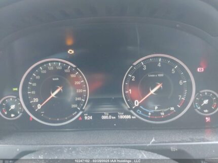 5UXKR6C59G0J81598 2016 BMW