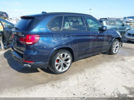 5UXKT0C52J0W01000 2018 BMW