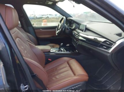 5UXKT0C5XJ0W02640 2018 BMW