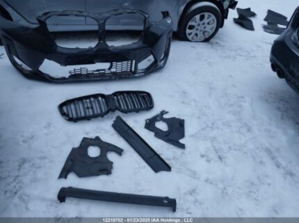 5YM13EC01N9N34316 2022 BMW
