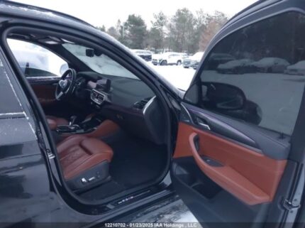 5YM13EC01N9N34316 2022 BMW