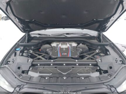 5YM13ET06S9W41969 2025 BMW