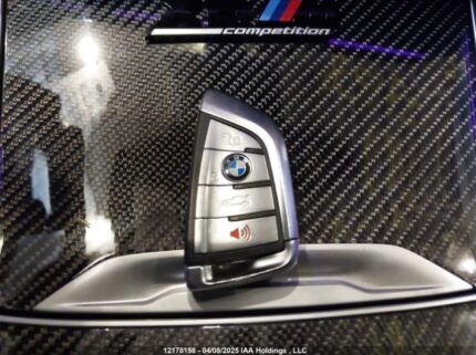 5YMCY0C07P9R38379 2023 BMW