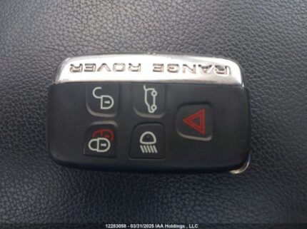 SALWG2FV7HA128898 2017 LAND ROVER