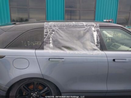 SALYJ2EU0MA308673 2021 LAND ROVER