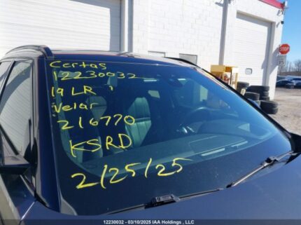 SALYM2FX2KA216770 2019 LAND ROVER