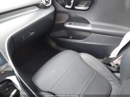 W1KAF4HB1PR133796 2023 MERCEDES-BENZ