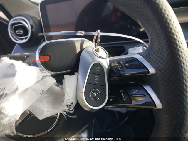 W1KAF4HB1PR135421 2023 MERCEDES-BENZ