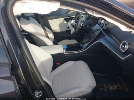 W1KAF4HB1PR135421 2023 MERCEDES-BENZ
